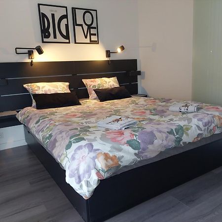 Petra Rooms And Apartments Palit ภายนอก รูปภาพ