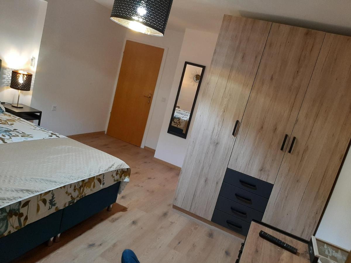 Petra Rooms And Apartments Palit ภายนอก รูปภาพ
