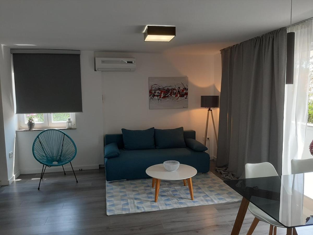 Petra Rooms And Apartments Palit ภายนอก รูปภาพ
