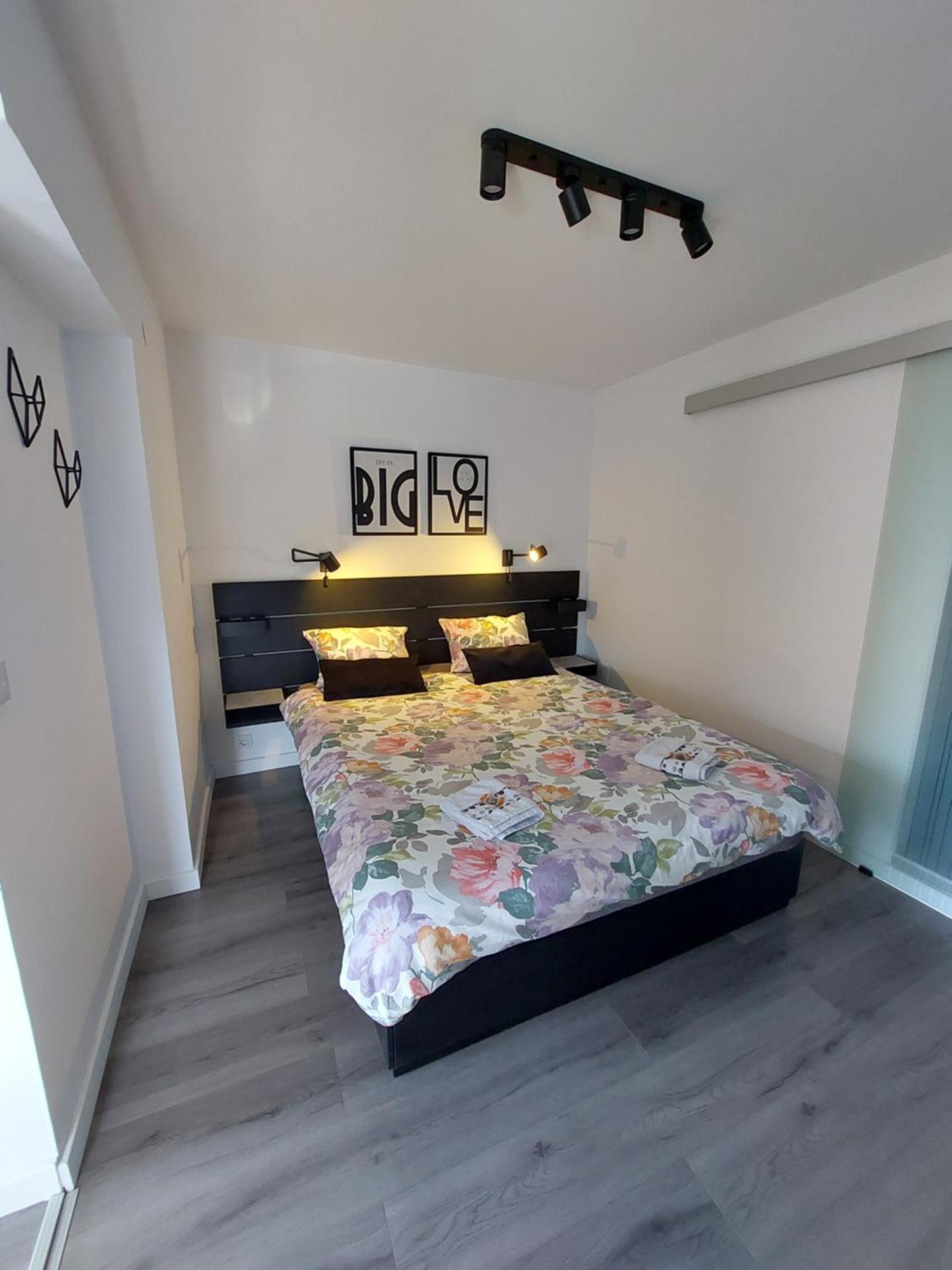 Petra Rooms And Apartments Palit ห้อง รูปภาพ