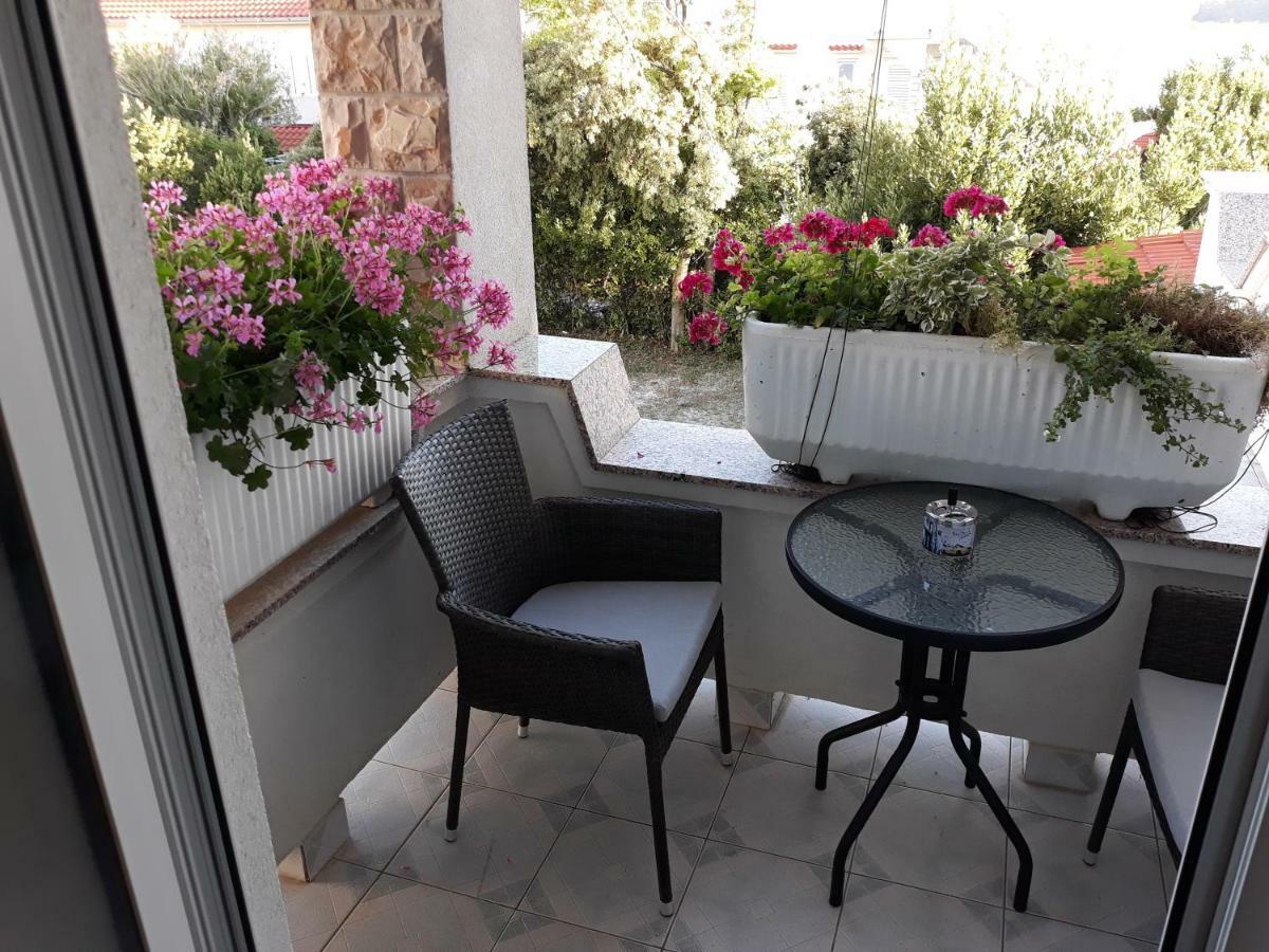 Petra Rooms And Apartments Palit ภายนอก รูปภาพ